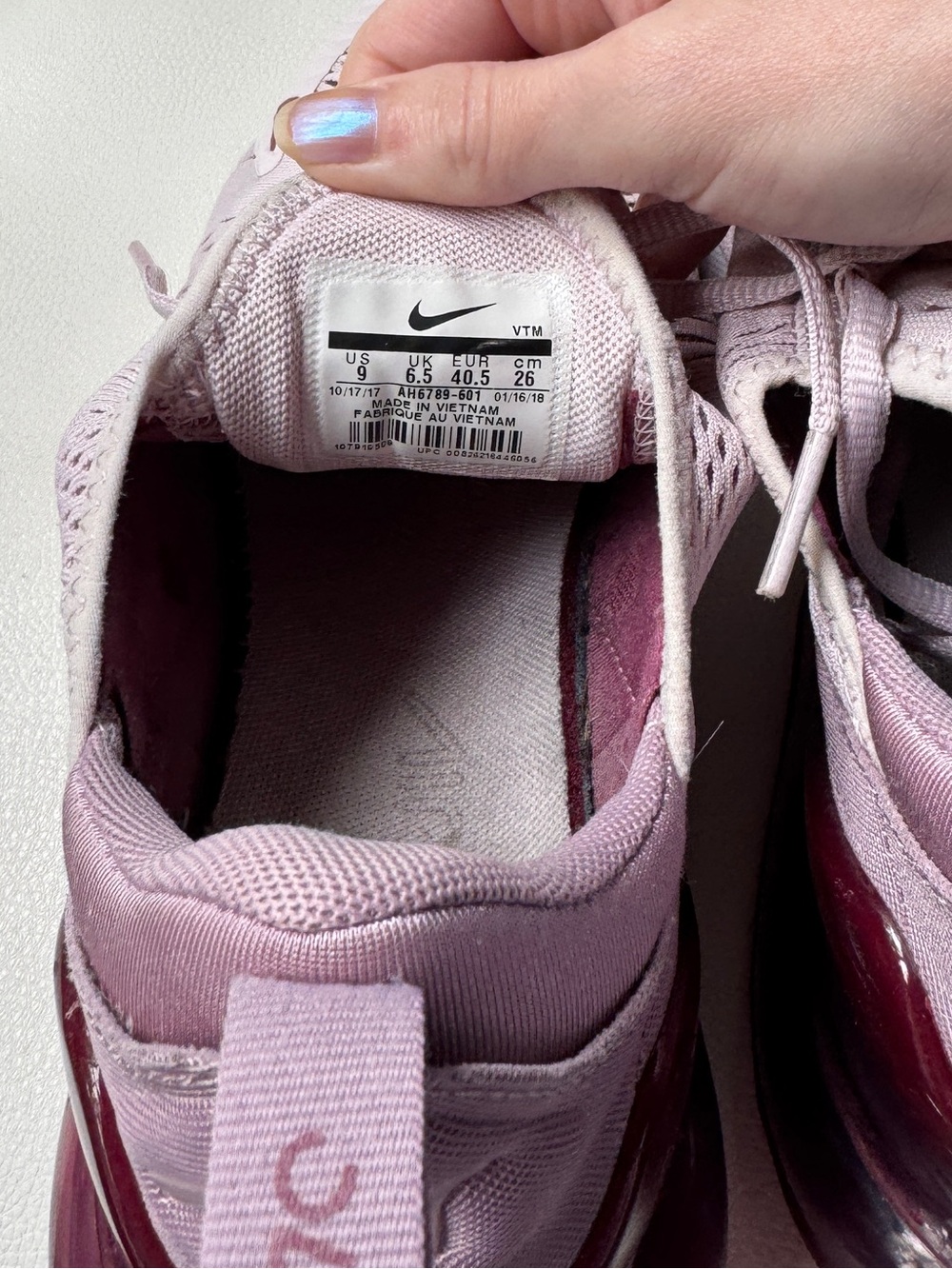 Nike Women's Light Pink and Burgundy Air Max 270 Sneakers - Picture 6 of 7